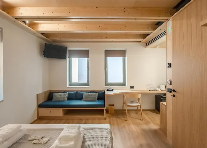 Thallos The Boutique * Hriszí Aktí Haniá